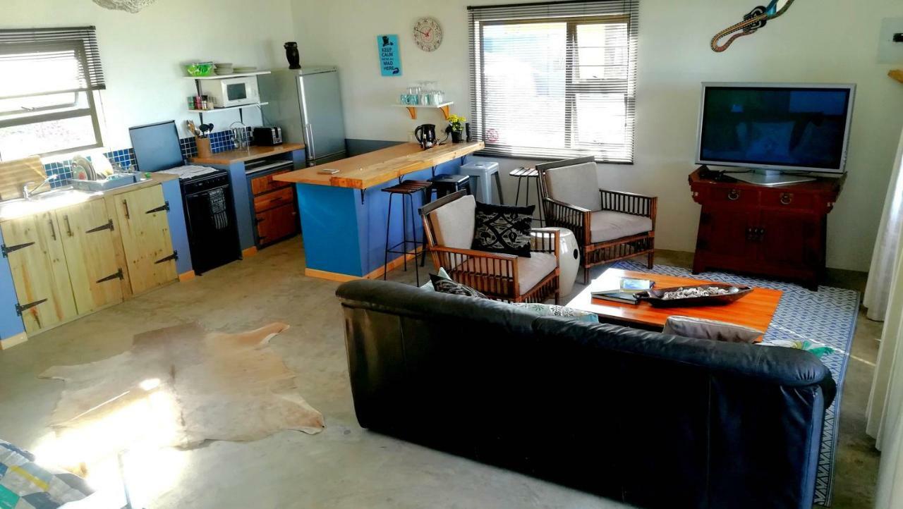 Blue Space Beach House Port Shepstone Ngoại thất bức ảnh