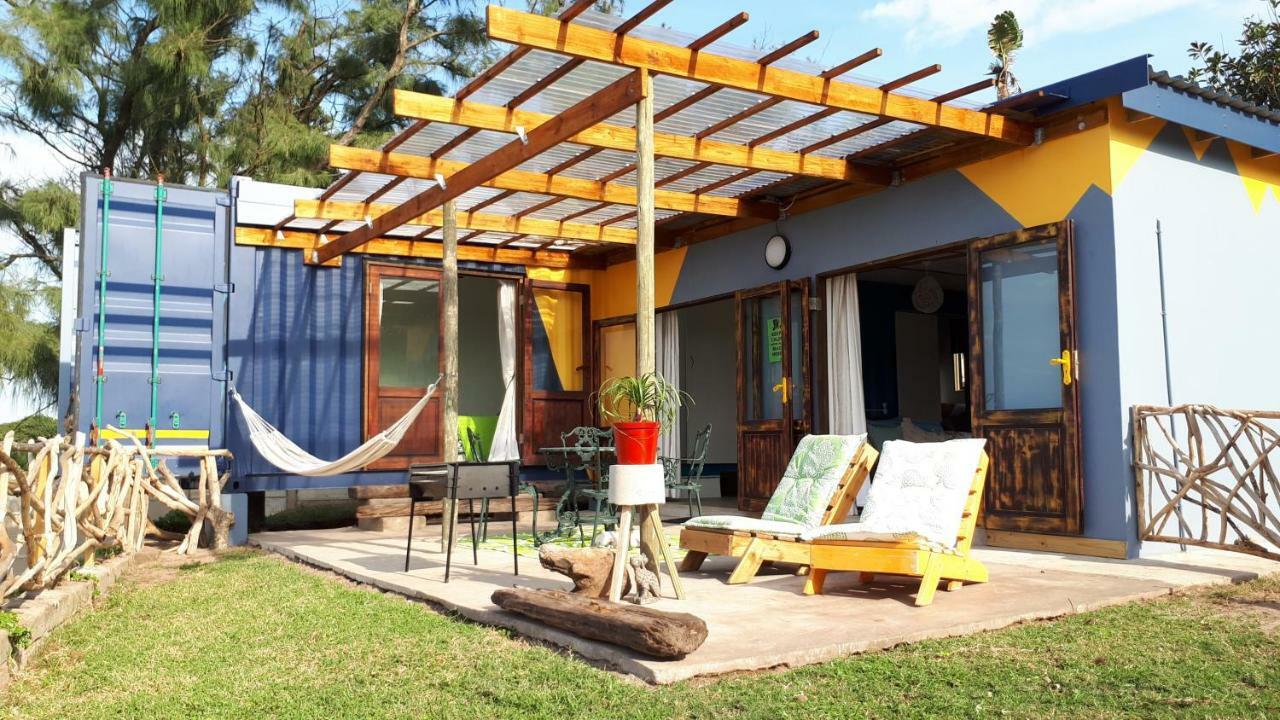 Blue Space Beach House Port Shepstone Ngoại thất bức ảnh